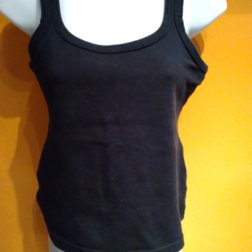 Top size M